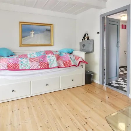 펜션 Bedine - 10km From The Sea By Interhome *